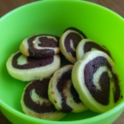 アイスボックスクッキーを初めて作りました。おいしくいただきました～(*^^*)